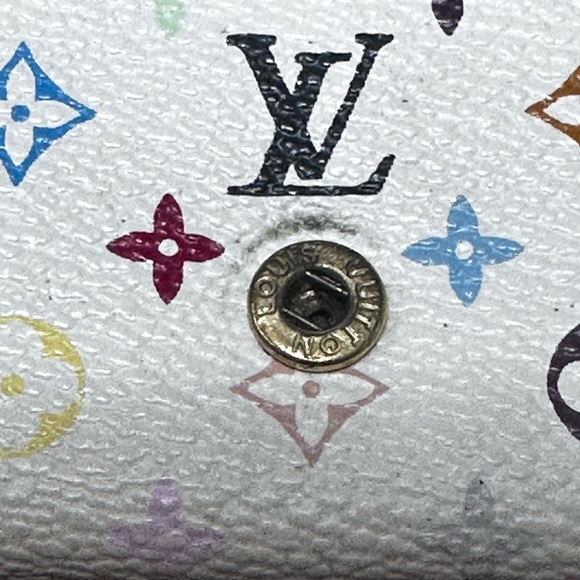 LOUIS VUITTON Monogram multicolor White Multi Color logos Key Case 4​​​ - Picture 7 of 11